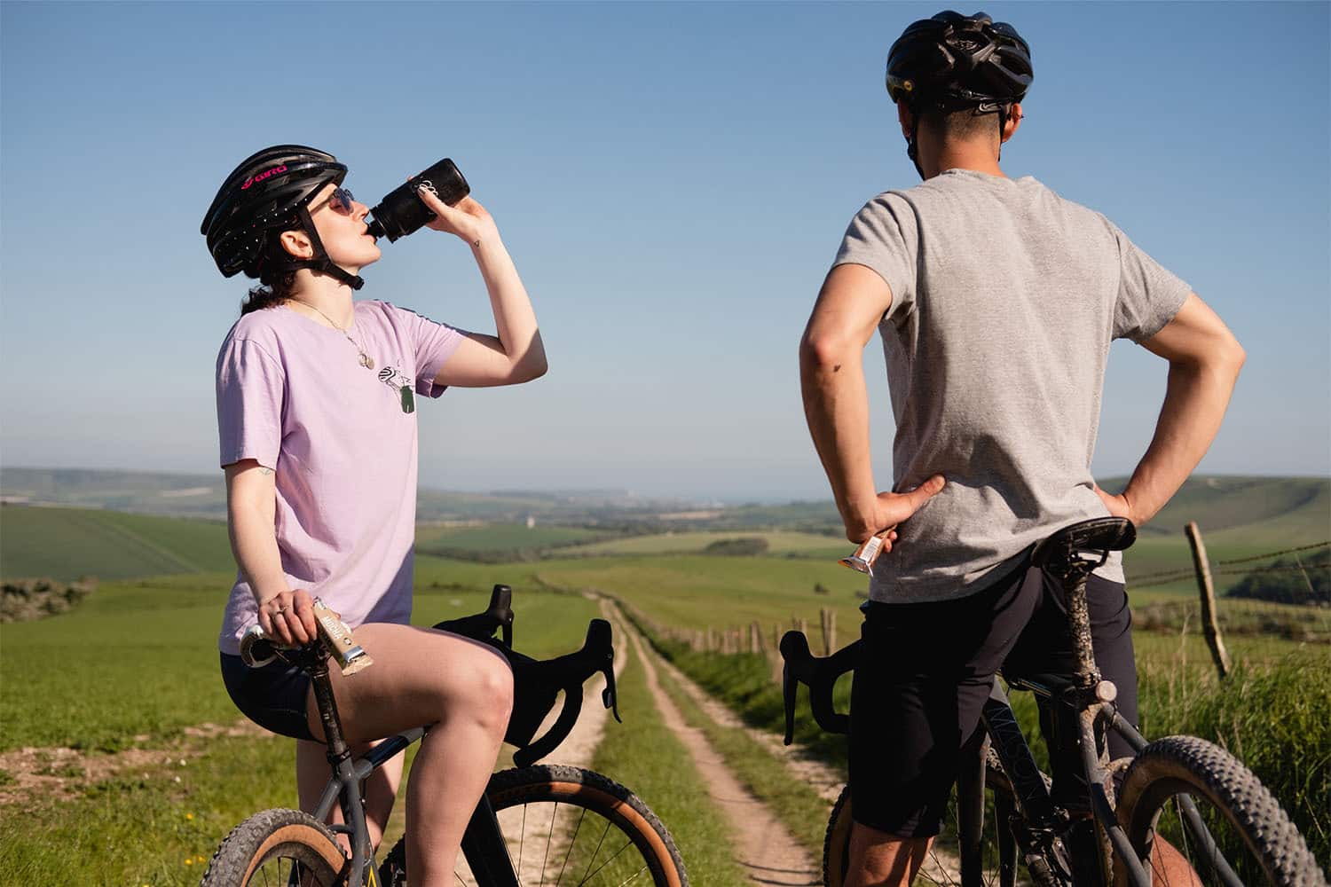 2 people training for LEJOG